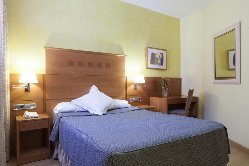 Hotel Cervantes Seville Luaran gambar